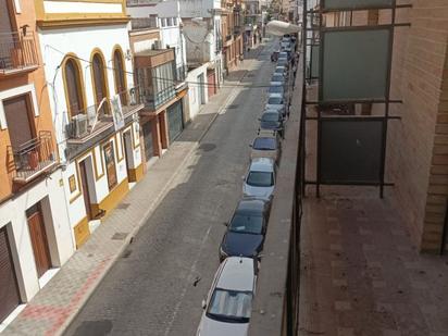 Vista exterior de Pis en venda en Alcalá de Guadaira