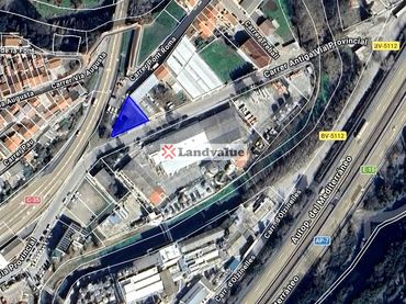 Industriegrundstück zum Verkauf in Pont Roma 2