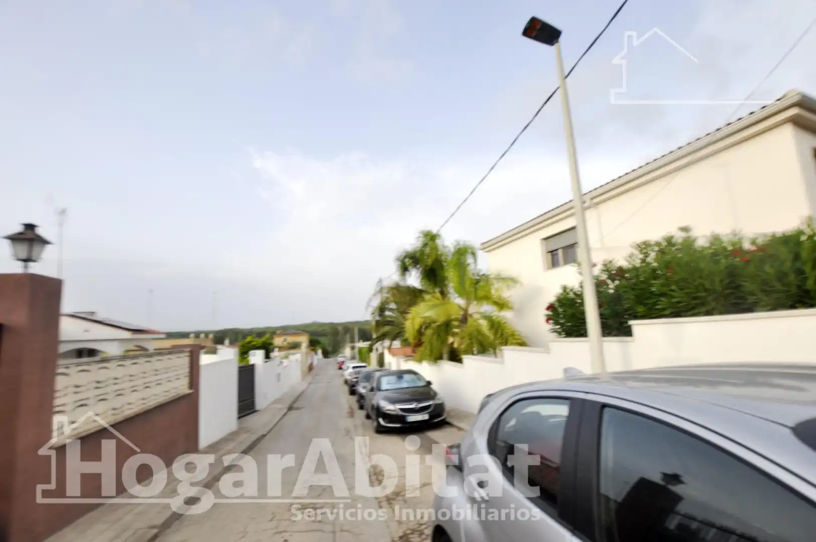 Vista exterior de Casa o xalet en venda en Riba-roja de Túria amb Piscina