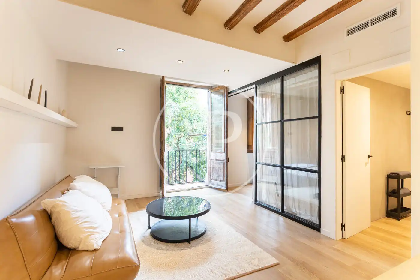 Sala de estar de Piso en venta en Barcelona con Aire acondicionado, Calefacción y Amueblado
