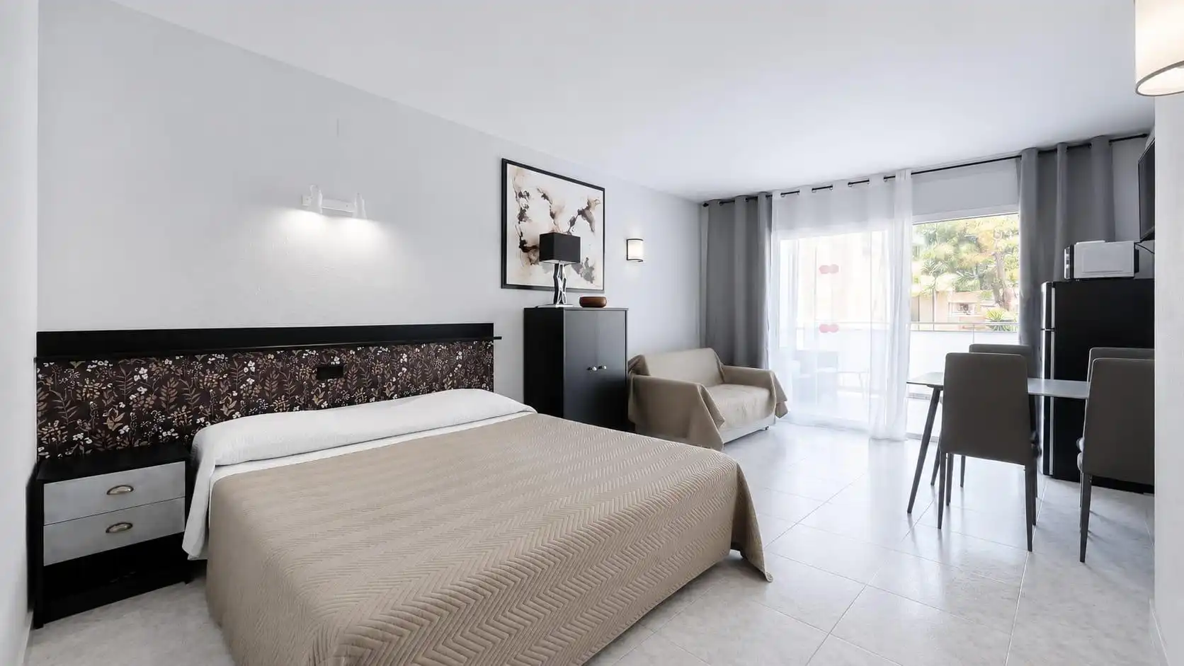Apartamento con piscina en venta en Calle DUNES LES, imagen 9