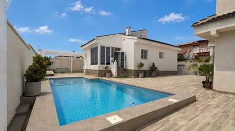 Exclusiva villa independiente con casa de invitados en Ciudad Quesada  322MV  Marco Villas inmobiliaria en Guardamar del Segura, imatge 2