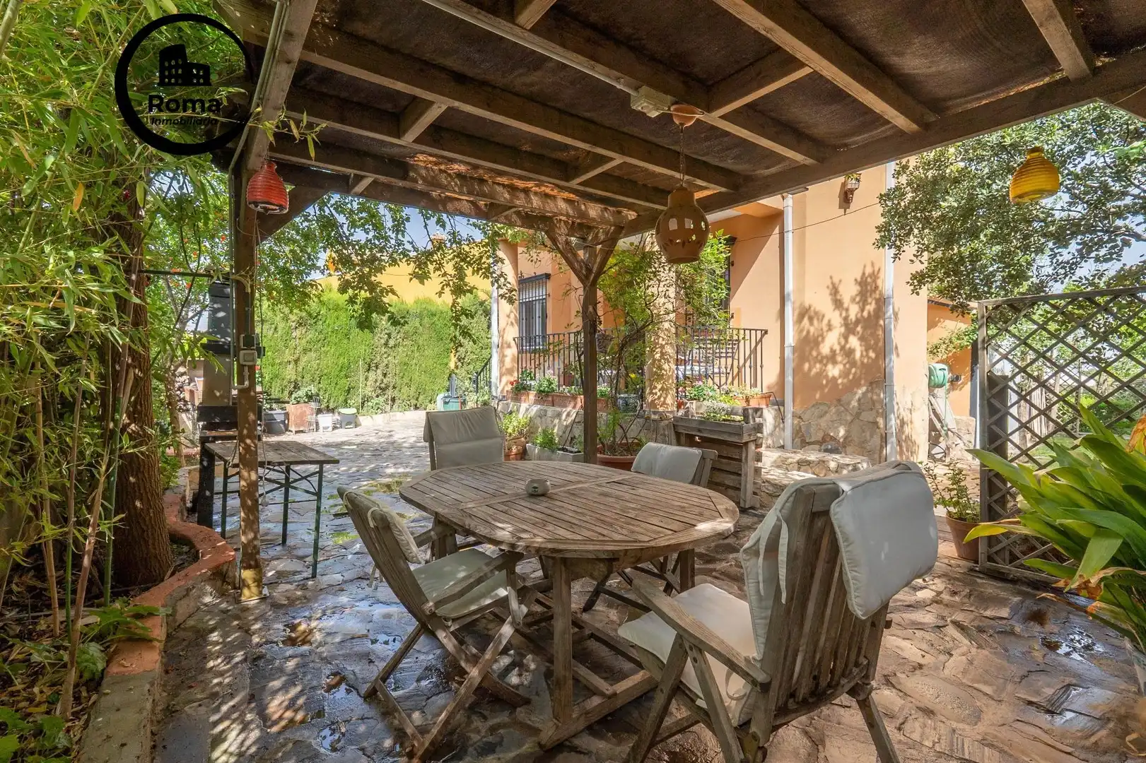 Terrassa de Casa o xalet en venda en La Zubia amb Aire condicionat, Calefacció i Jardí privat