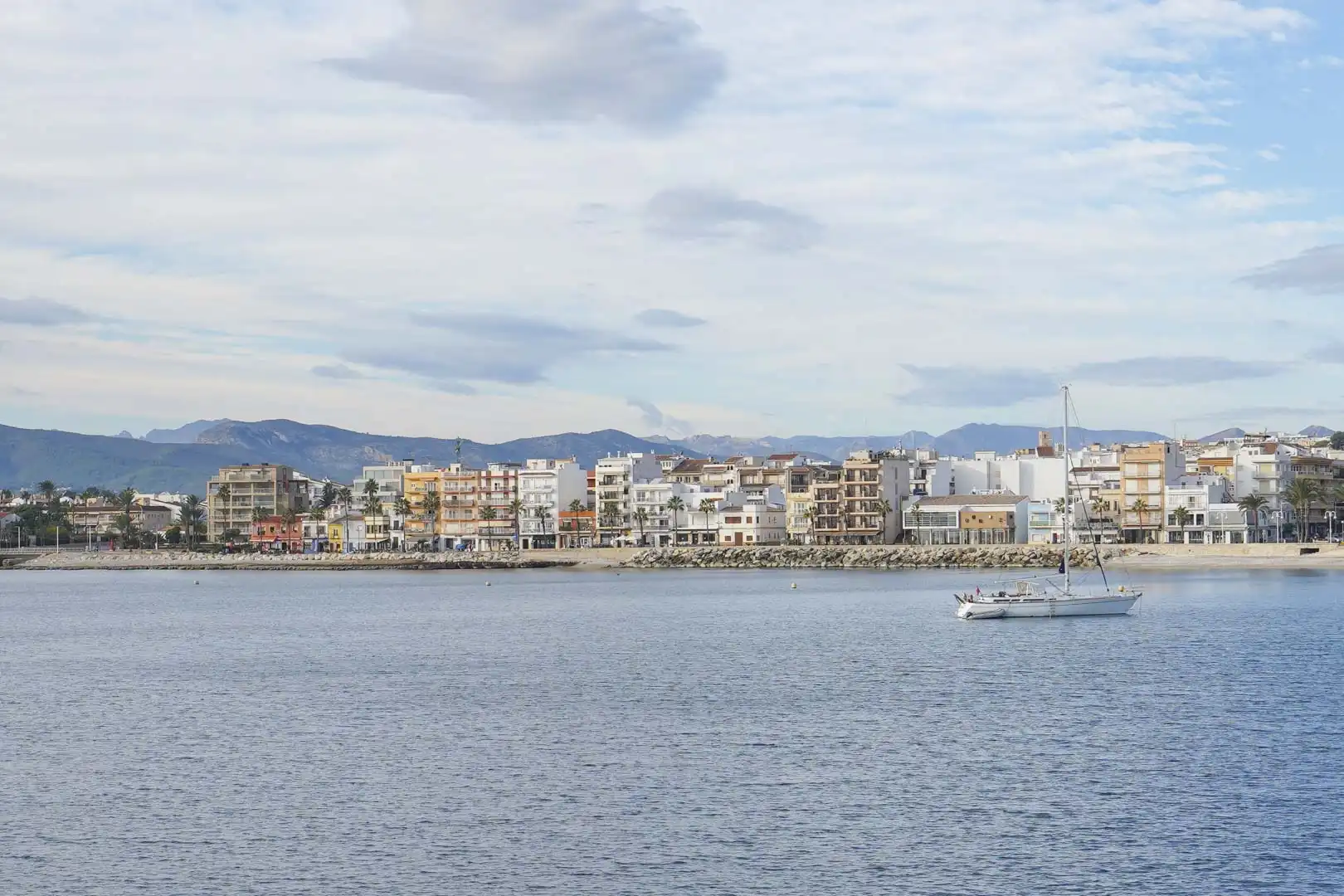 Vista exterior de Apartament en venda en Jávea / Xàbia amb Aire condicionat, Jardí privat i Traster