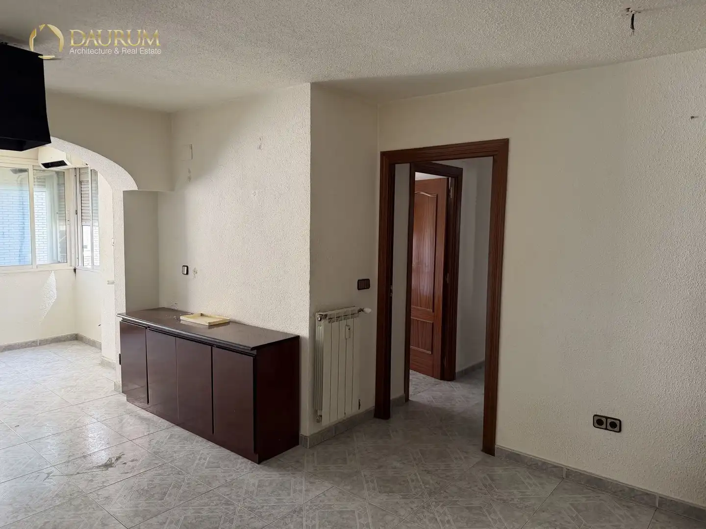 Wohnung zum Verkauf in Móstoles mit Klimaanlage, Heizung und Terrasse