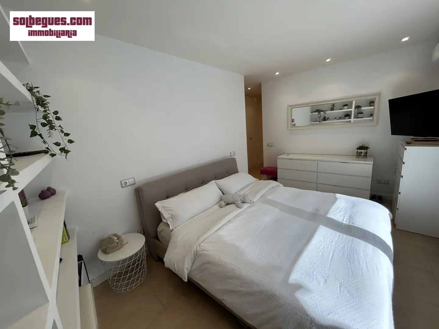 Habitación de Casa o chalet en venta en Begues con Aire acondicionado, Calefacción y Jardín privado