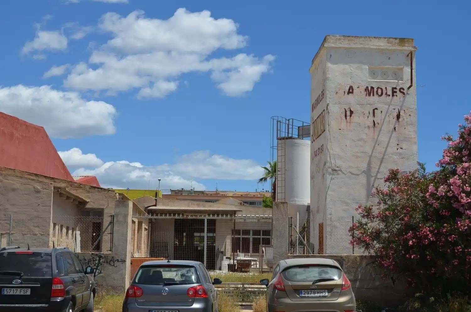 Exterior view of Industrial buildings for sale in Santa Pola