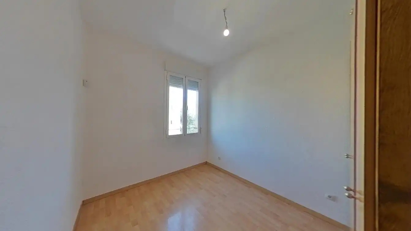 Habitación de Piso en venta en Madrid con Terraza