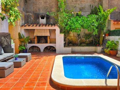 Jardí de Casa adosada en venda en Calafell amb Aire condicionat, Terrassa i Piscina