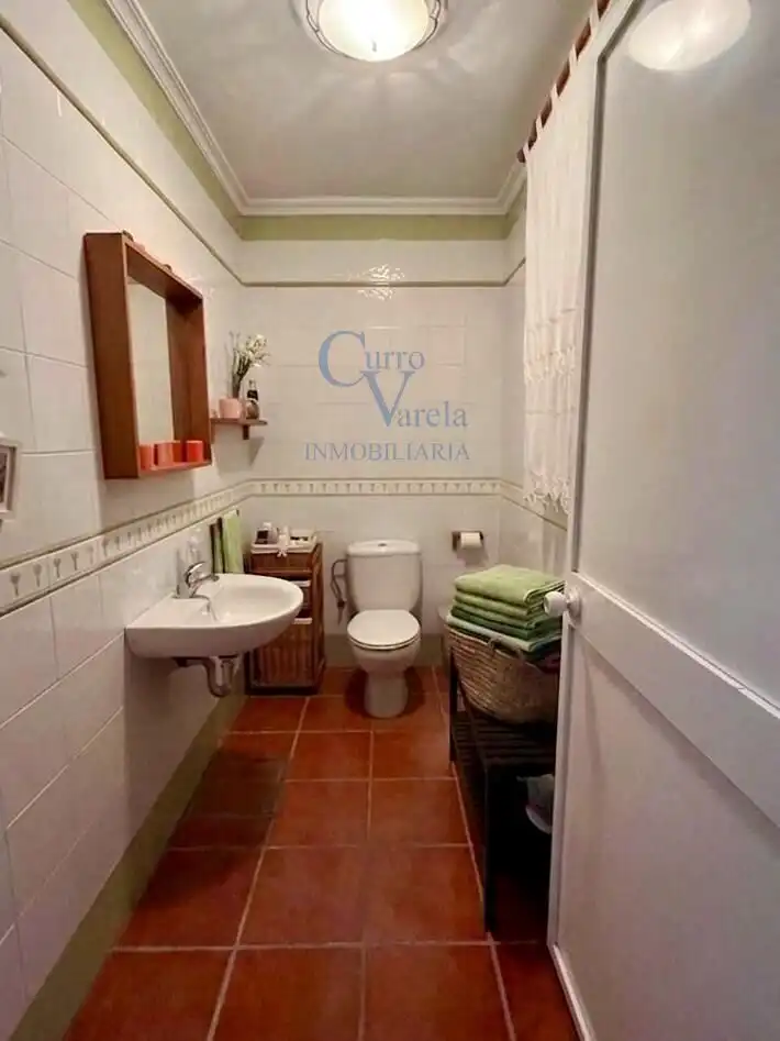 Baño de Casa o chalet en venta en Montequinto con Aire acondicionado, Calefacción y Jardín privado