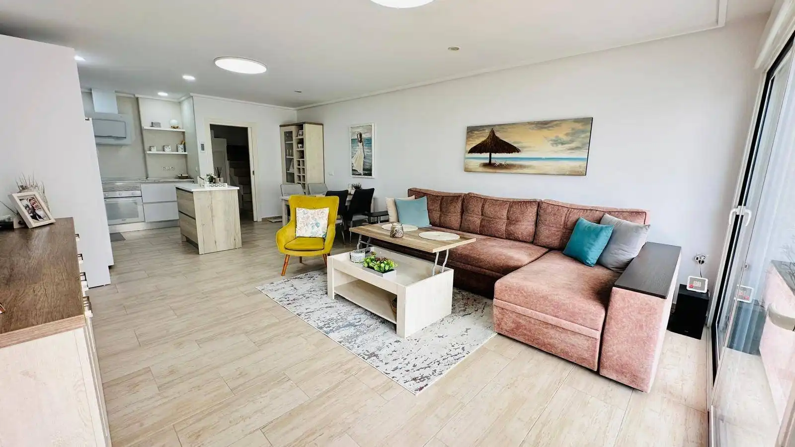 Sala d'estar de Dúplex en venda en Torrevieja amb Jardí privat i Moblat