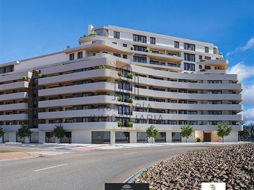 Piso con ascensor en venta en Calle Los Aluches