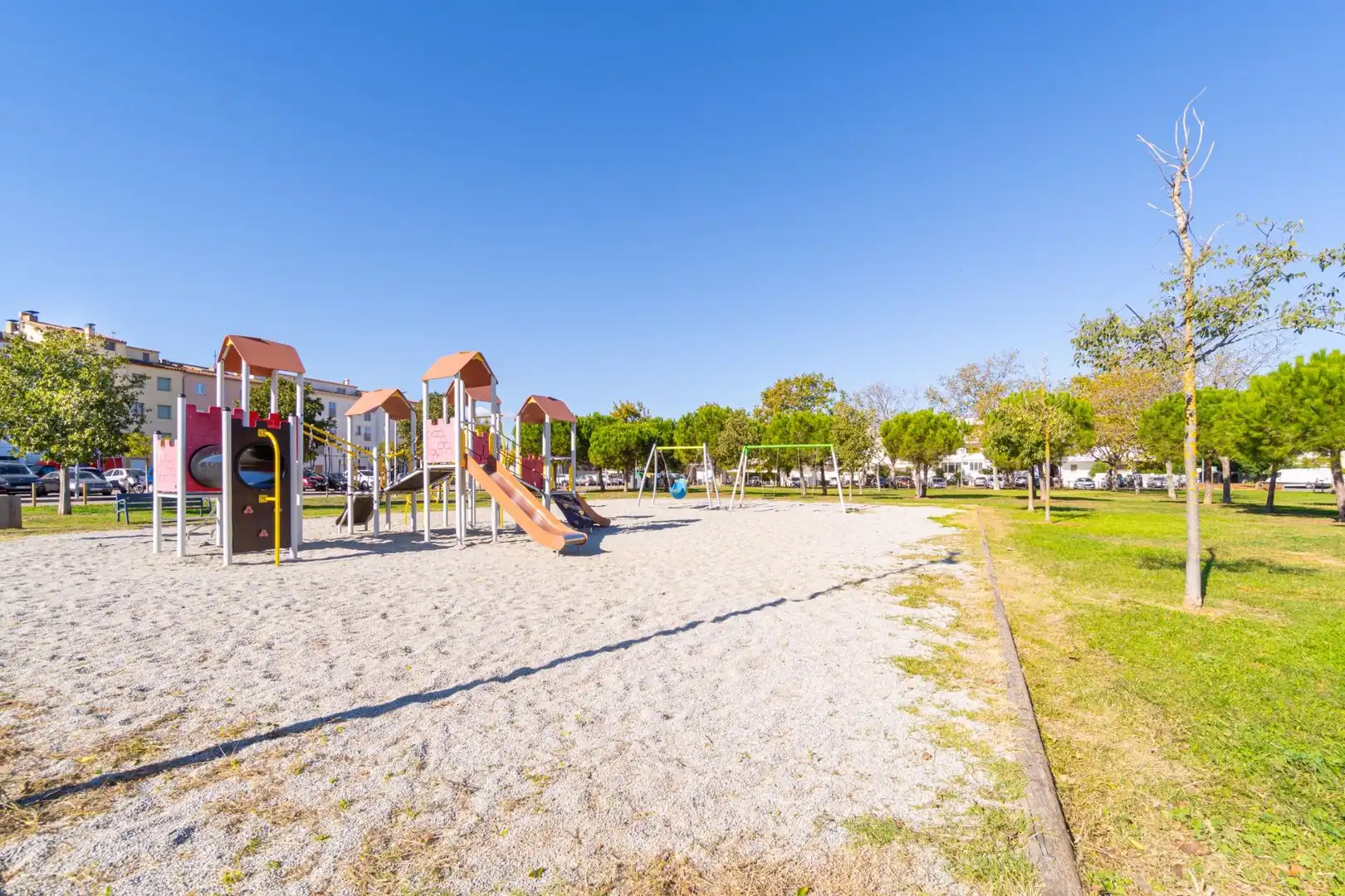 Vista exterior de Dúplex en venta en Empuriabrava con Calefacción y Terraza
