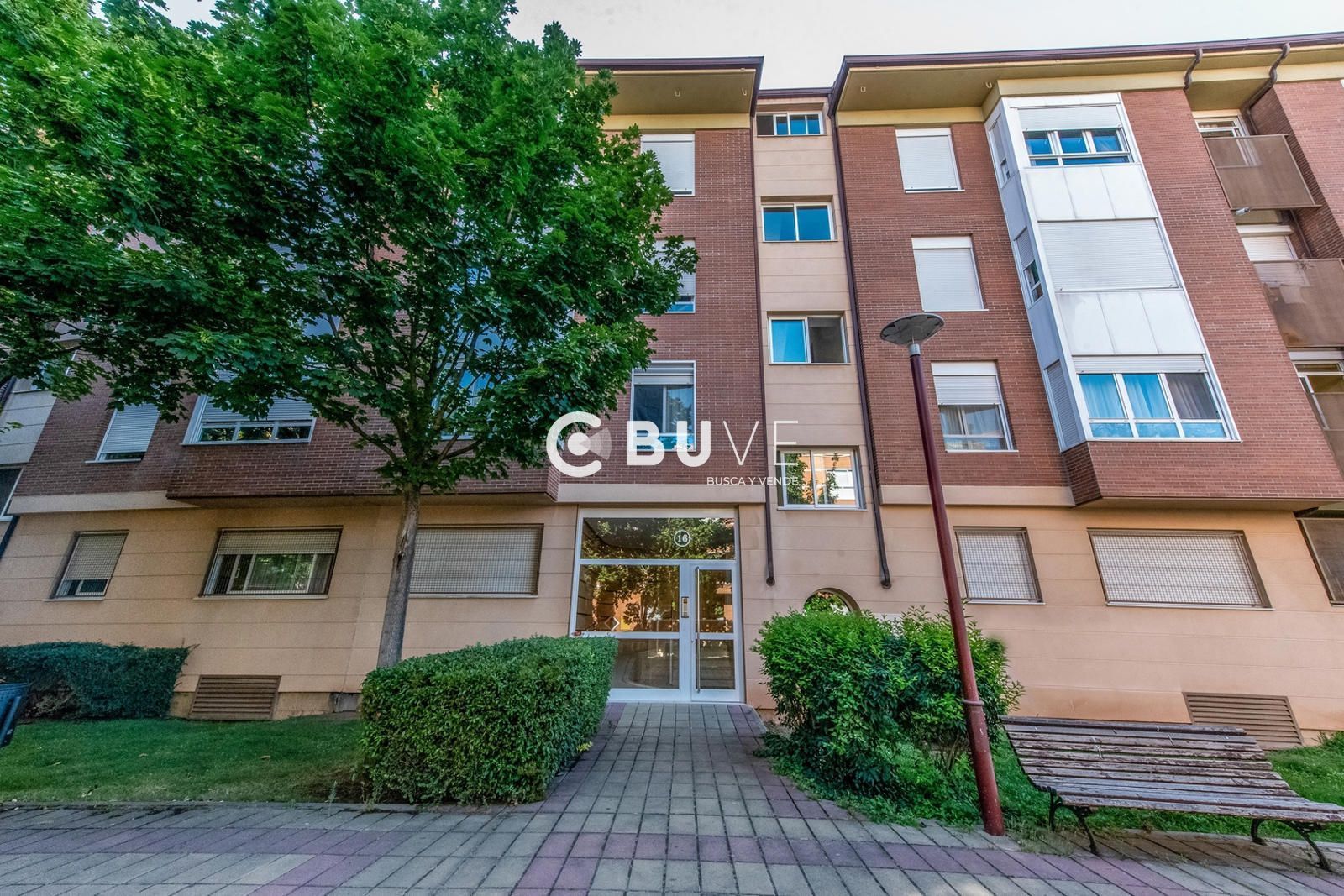 Vista exterior de Piso en venta en Valladolid Capital con Calefacción, Trastero y Amueblado