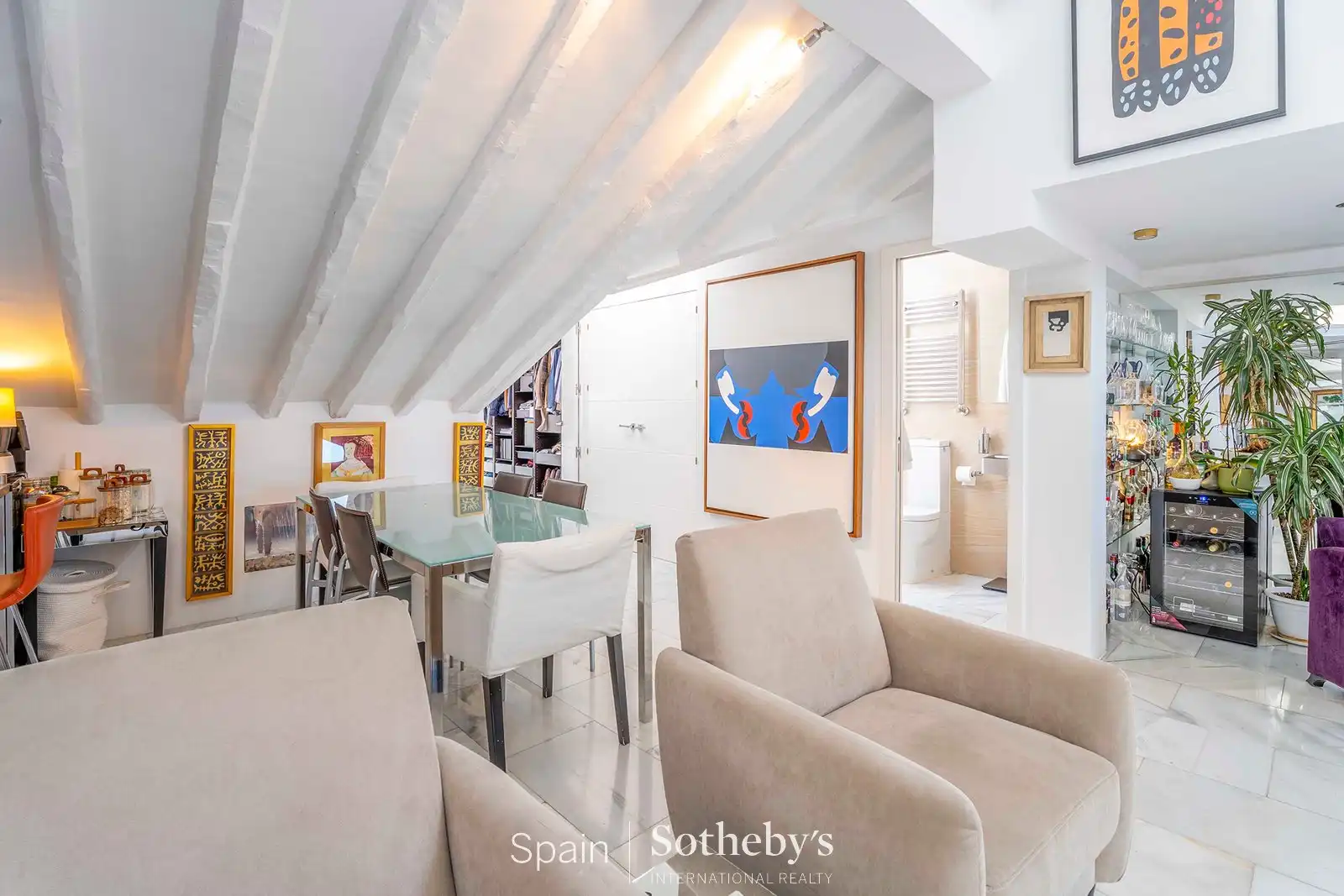 Comedor de Ático de alquiler en Madrid con Aire acondicionado, Calefacción y Terraza