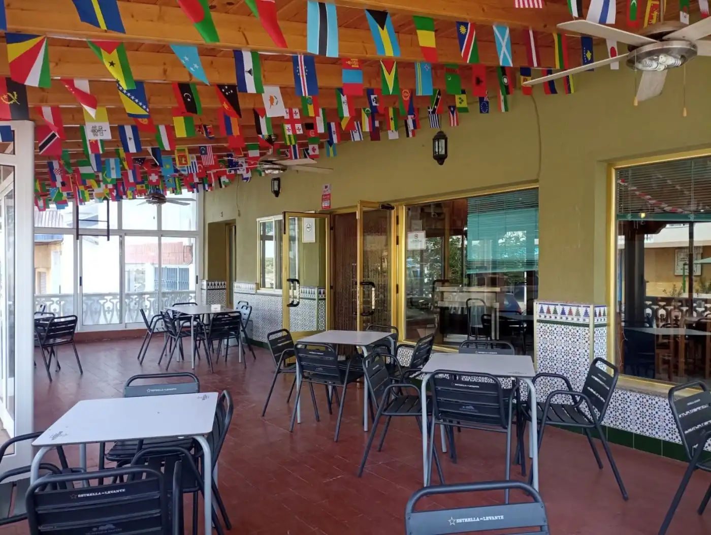 Local en venta en Cuevas del Campo