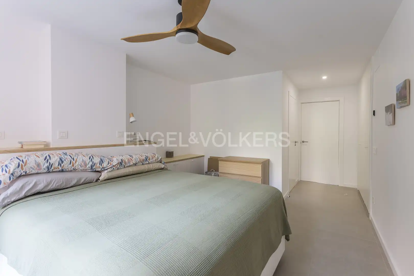 Habitación de Piso de alquiler en Madrid con Aire acondicionado, Calefacción y Amueblado