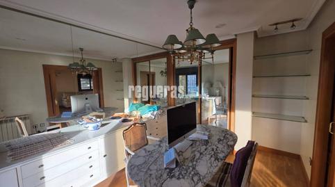 Foto 5 de Àtic de lloguer a José Manuel Pedregal, Centro, Asturias