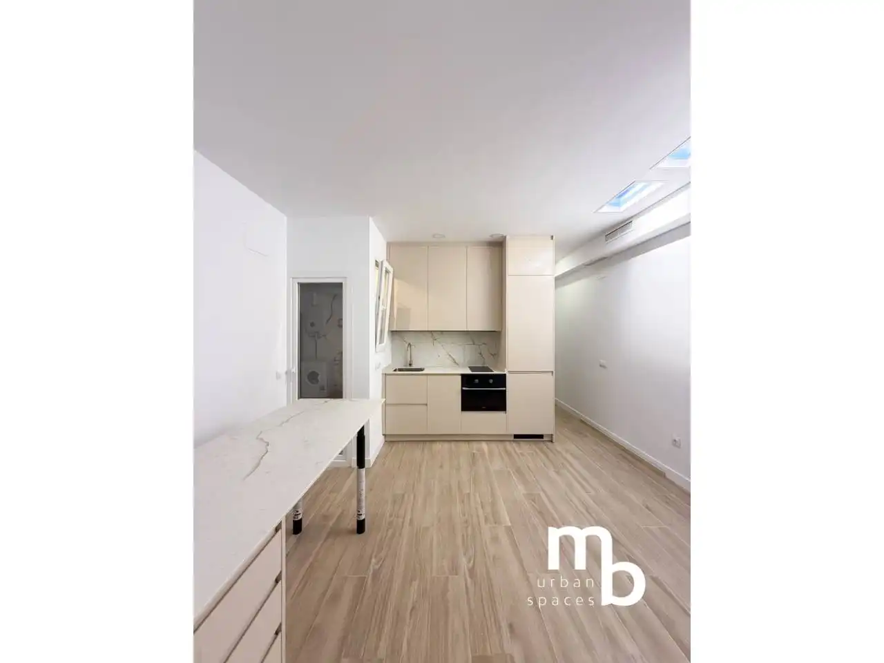Kitchen of Flat for sale in Madrid  with Air Conditioner and Heating