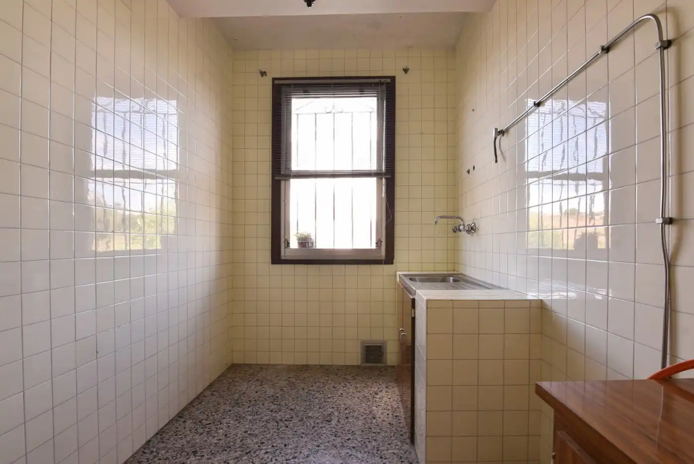 Bany de Casa o xalet en venda en A Coruña Capital  amb Jardí privat, Traster i Alarma