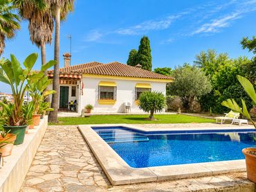 Villa avec piscine à vendre à Calle Cabo San Adrián