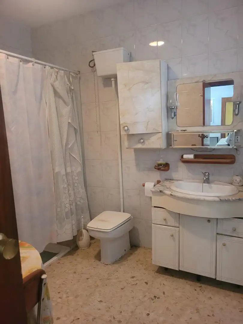 Bany de Casa o xalet en venda en Tocina
