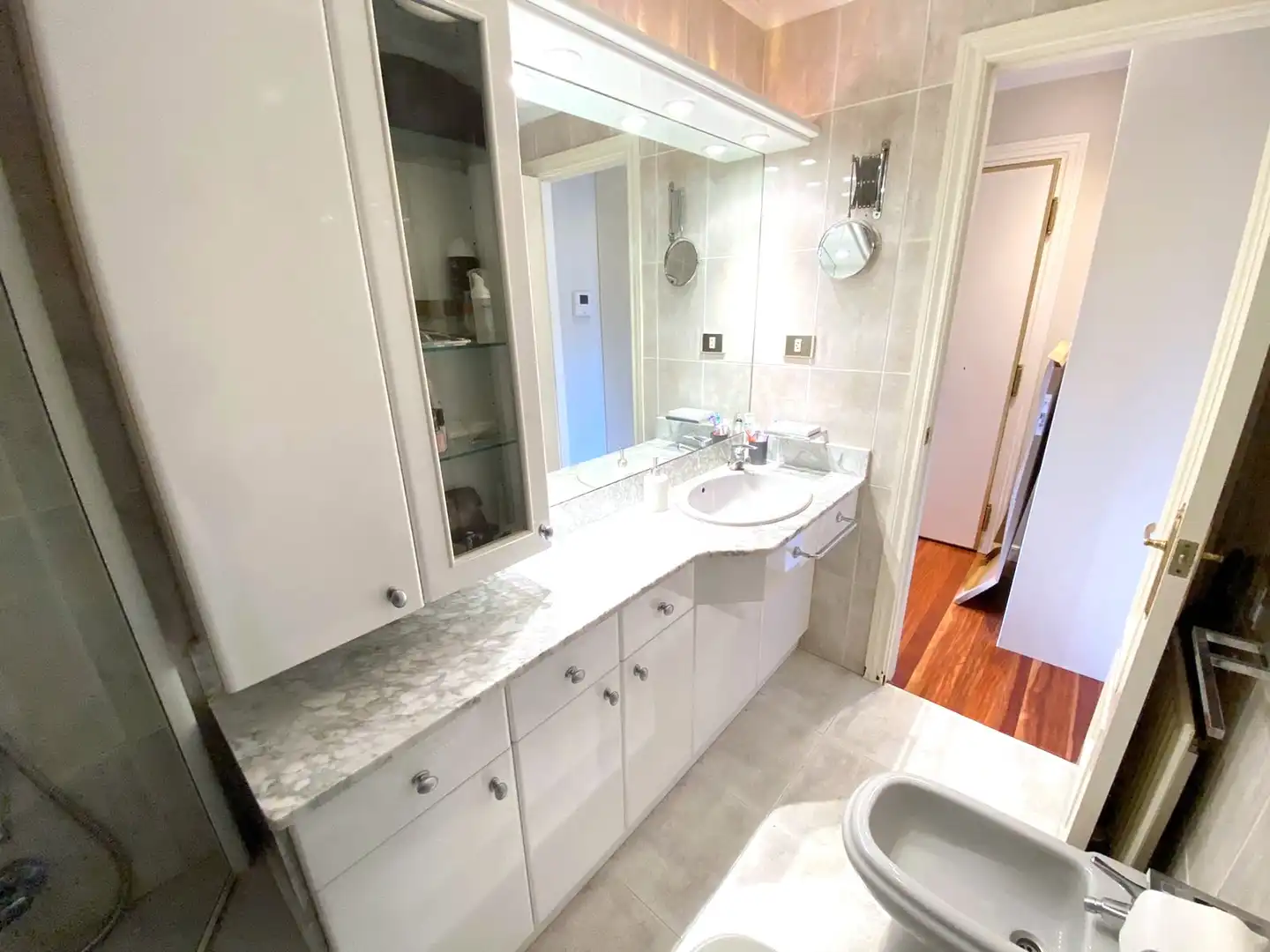 Bathroom of Flat for sale in Castro-Urdiales  with Heating, Parquet flooring and Terrace