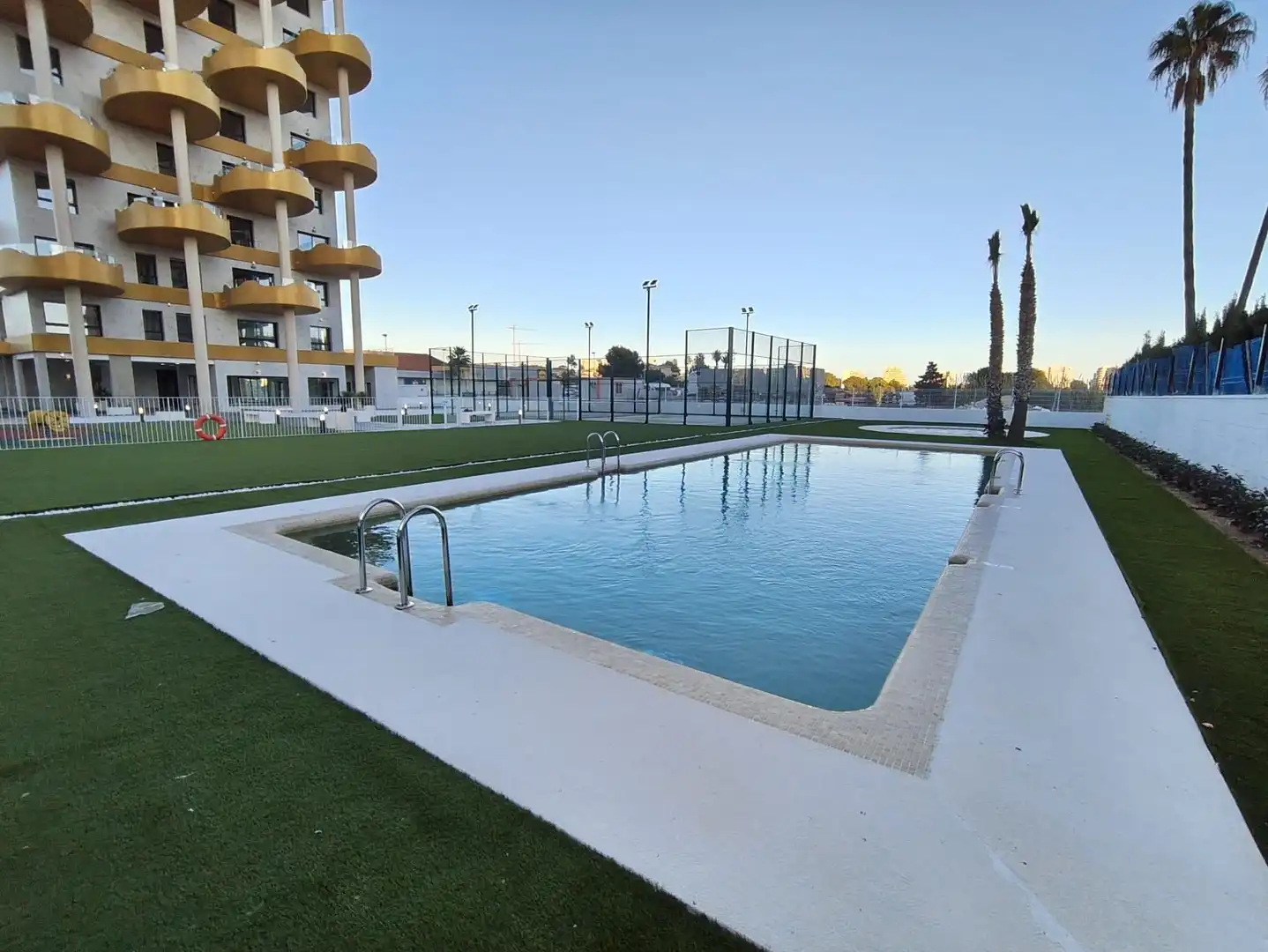 Apartamento con piscina en venta en Marisol Park - Ortembach - Los Almendros, imagen 32