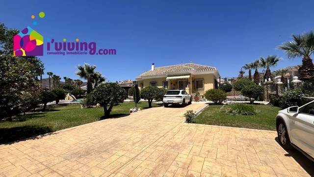 Casa-chalet en Alquiler en Cantoria