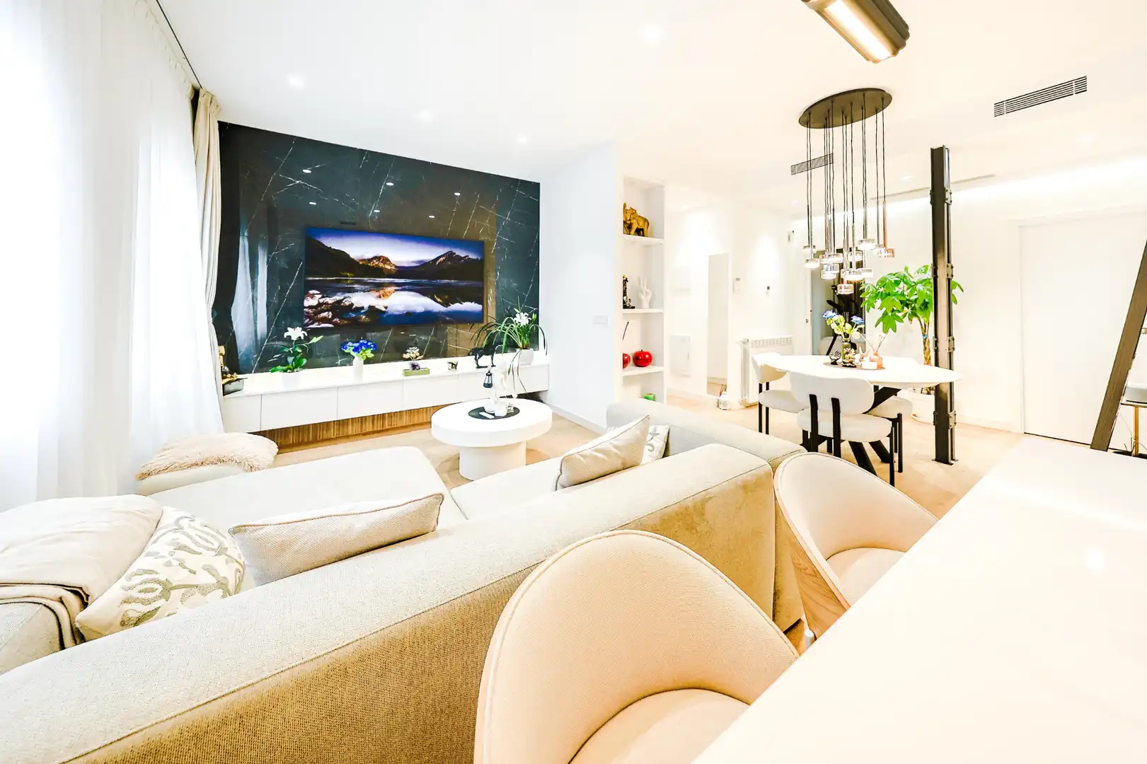 Living room of Attic for sale in Madrid  with Air Conditioner, Heating and Parquet flooring