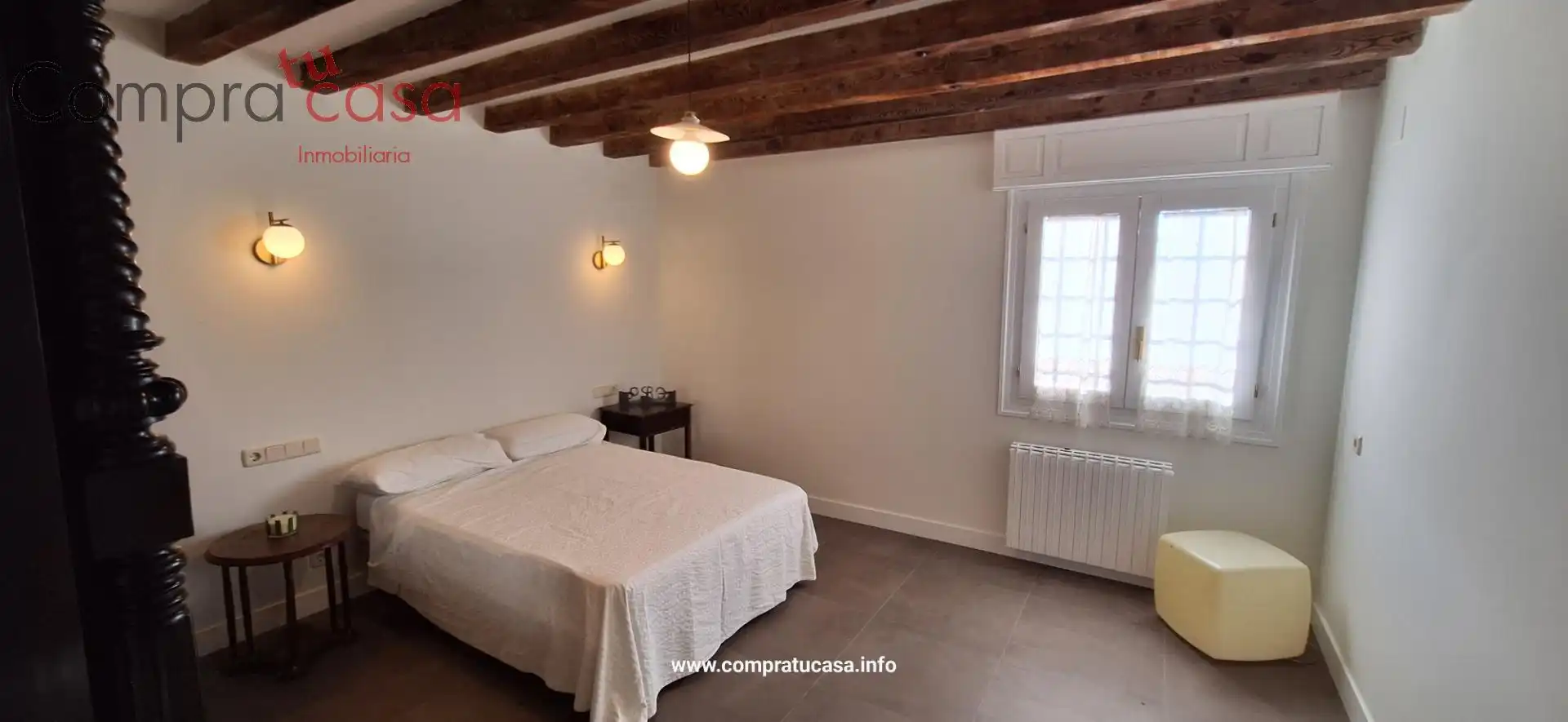 Dormitori de Casa o xalet en venda en La Lastrilla  amb Calefacció, Jardí privat i Terrassa