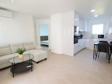 Apartamento con balcón en venta en Orihuela Costa