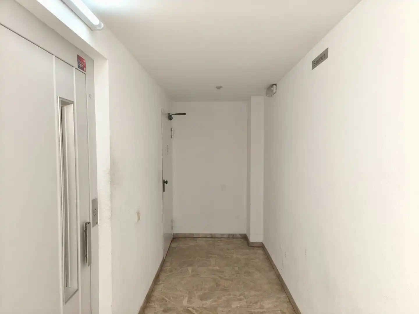 Wohnung zum Verkauf in Terrassa mit Heizung, Parkett und Balkon