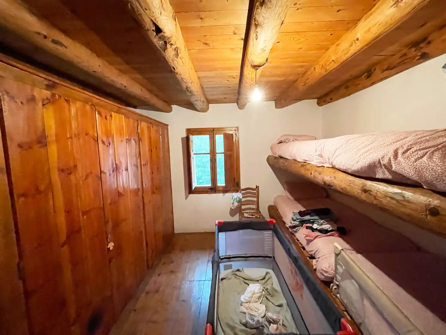 Houses for sale in Lladorre  with Storage room and Furnished