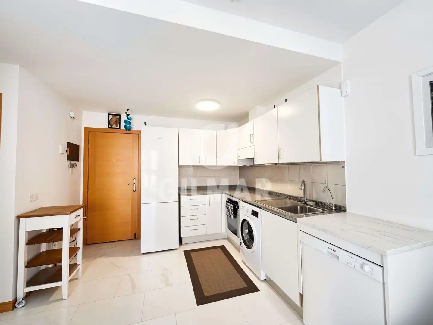 Küche von Wohnung zur Miete in Adeje mit Klimaanlage, Terrasse und Abstellraum