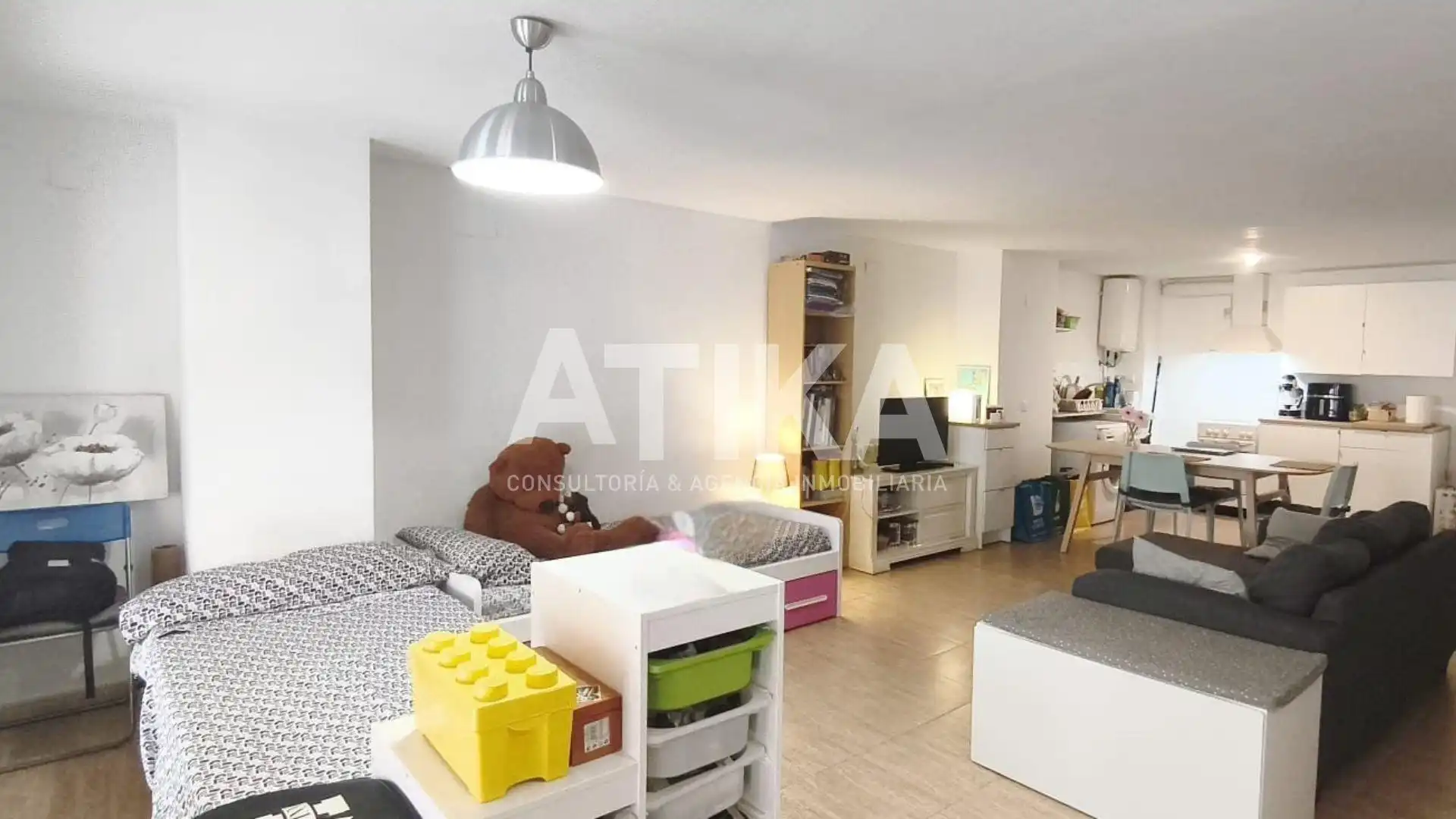Sala de estar de Planta baja en venta en Ontinyent con Aire acondicionado, Calefacción y Trastero