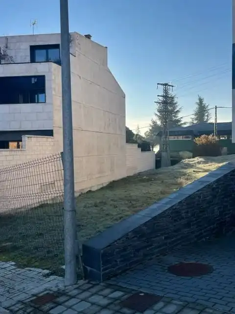 Terreny residencial en venda a Cuéllar, imagen 2