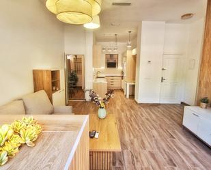 Sala d'estar de Planta baixa en venda en Santa Pola amb Aire condicionat, Terrassa i Moblat