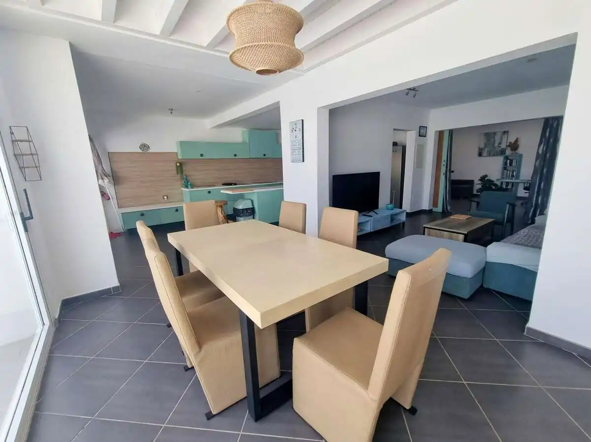 Detached house with pool for sale in Playa Blanca, imagen 3