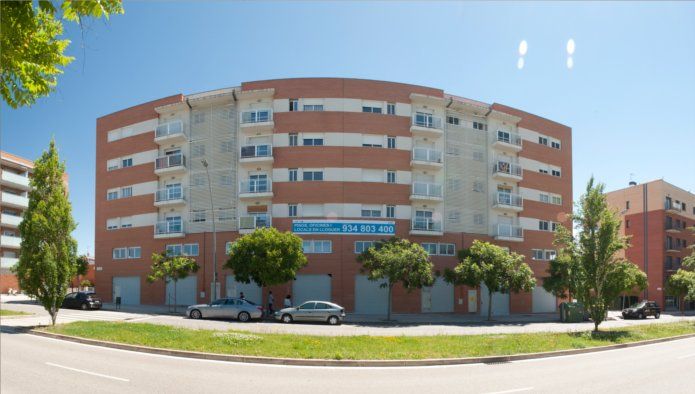 Vista exterior de Oficina de lloguer en Manresa