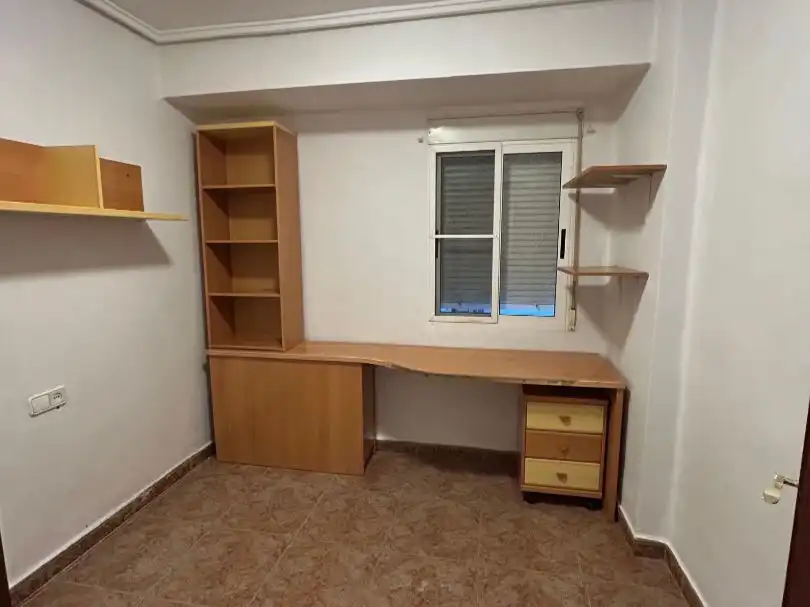 Schlafzimmer von Wohnung zur Miete in  Valencia Capital mit Klimaanlage und Terrasse