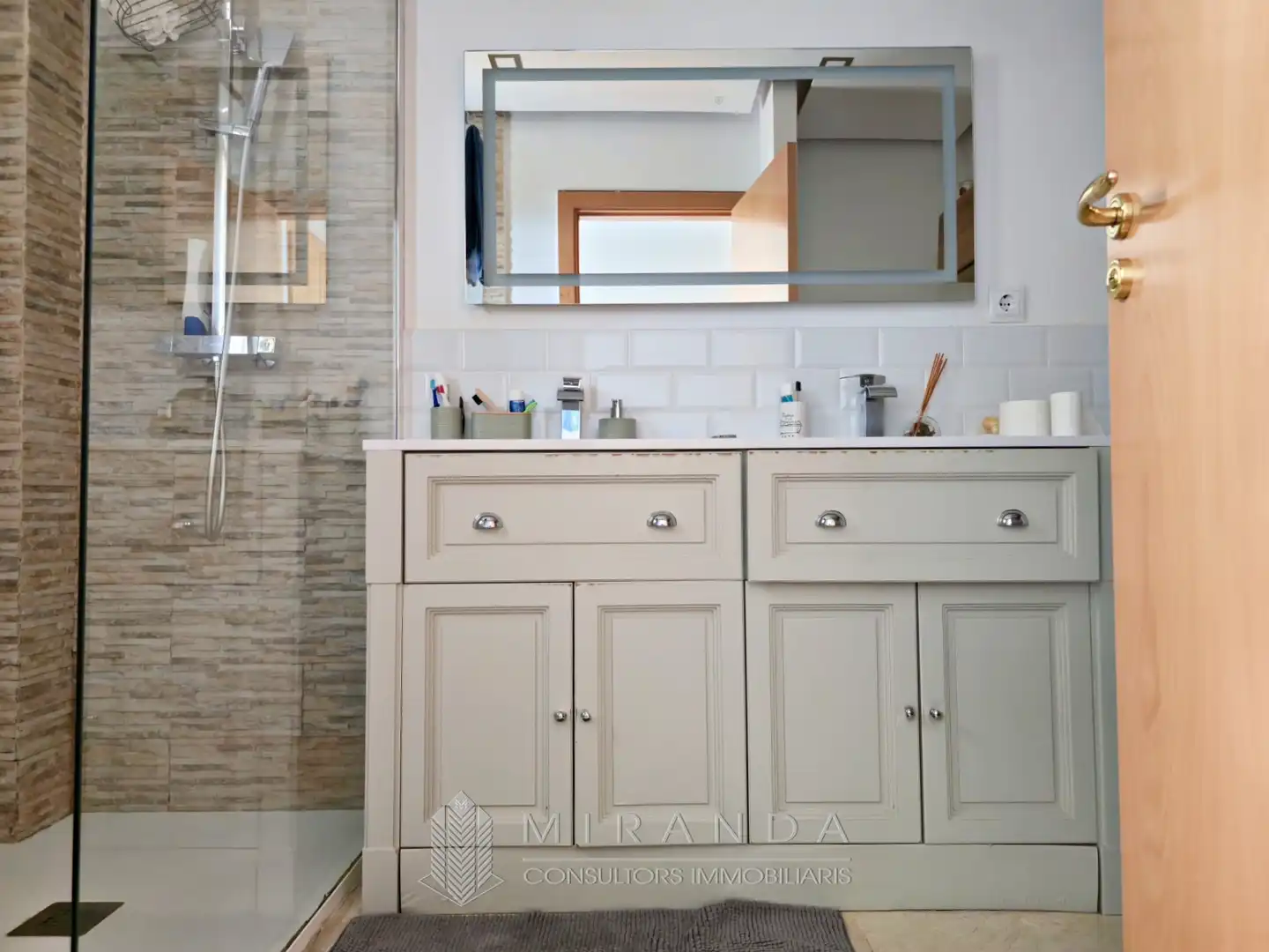 Baño de Casa o chalet en venta en Vallromanes con Aire acondicionado, Calefacción y Jardín privado