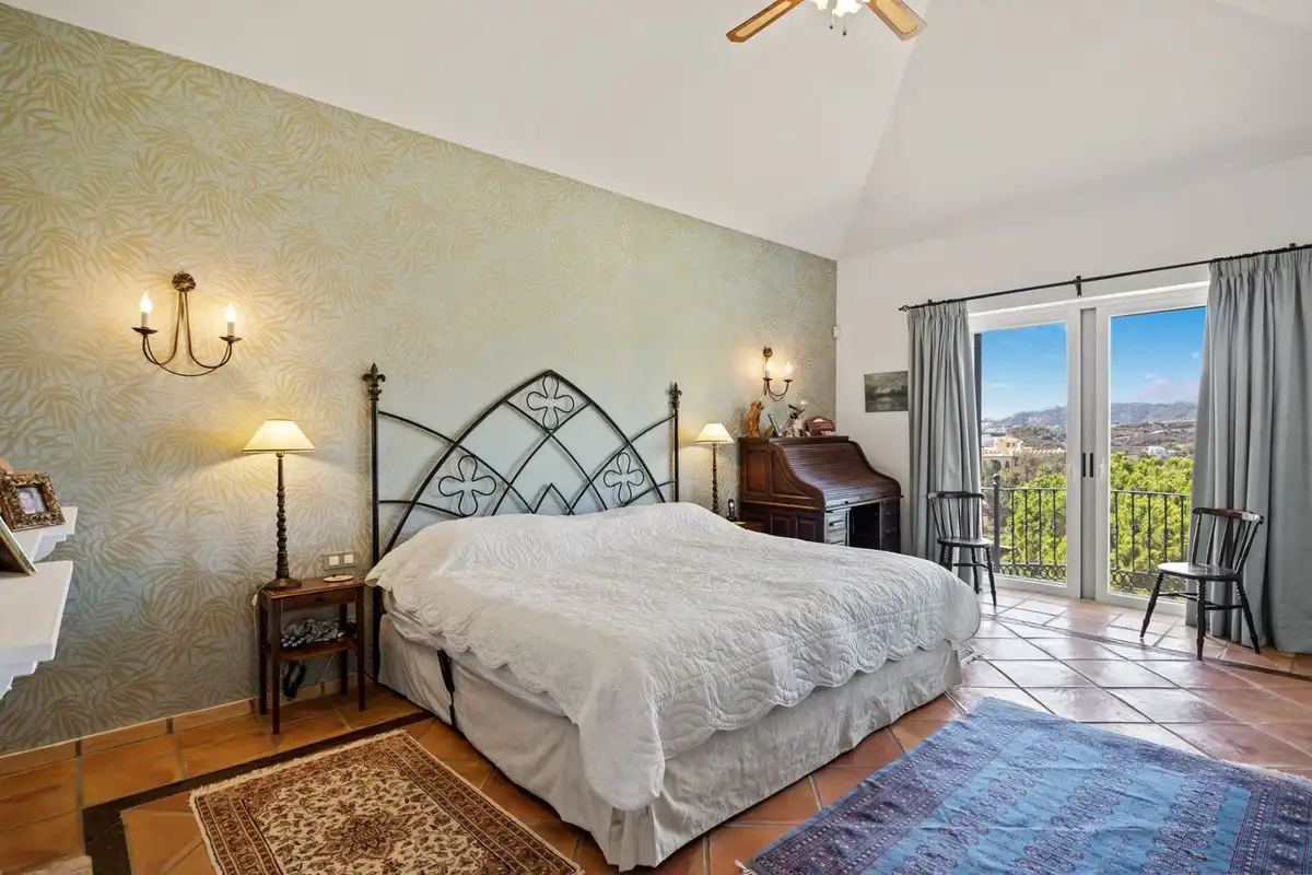 Chalet con piscina en venta en San Pedro de Alcántara, imagen 13