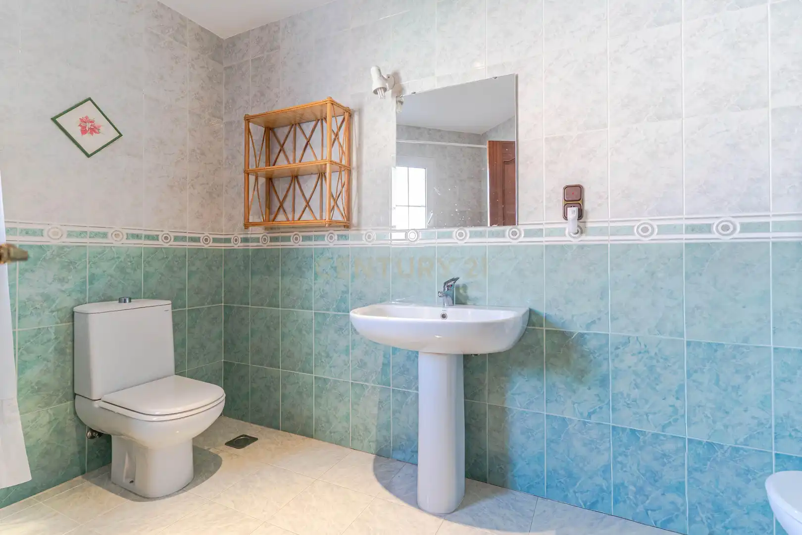 Baño de Casa o chalet en venta en Íllora con Aire acondicionado, Jardín privado y Trastero