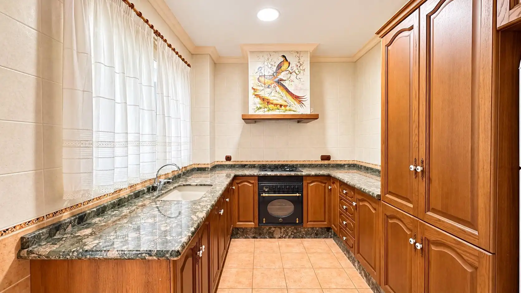 Cocina de Casa o chalet en venta en L'Alcúdia con Aire acondicionado, Terraza y Trastero