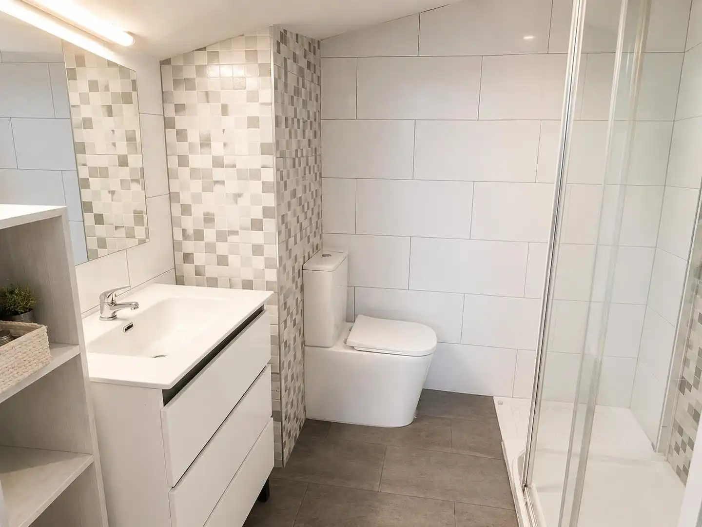 Baño de Piso en venta en Canovelles con Aire acondicionado, Calefacción y Horno