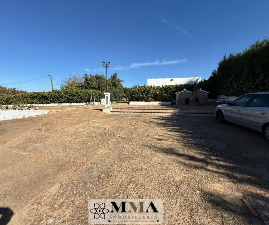 Aparcament de Finca rústica en venda en El Rompido amb Aire condicionat, Calefacció i Jardí privat