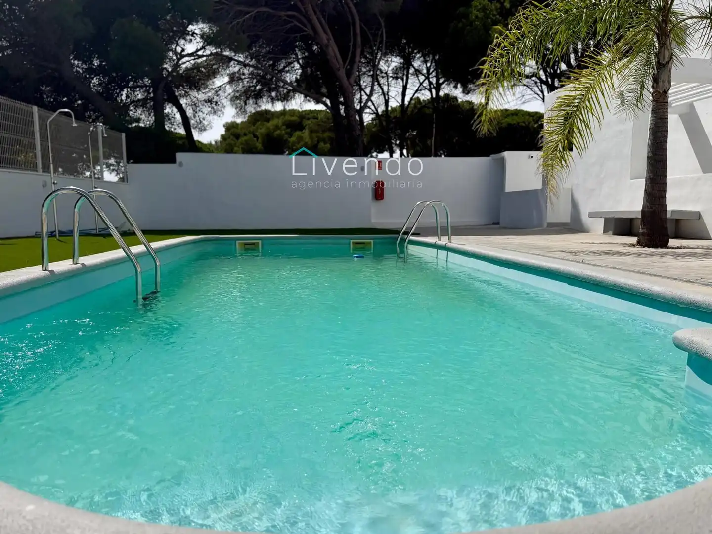 Piscina de Casa o xalet en venda en Barbate amb Terrassa, Piscina i Moblat
