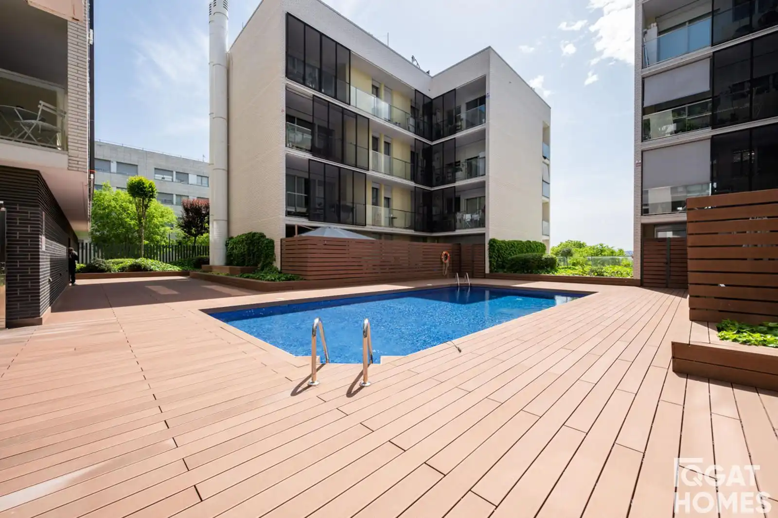 Swimming pool of Attic for sale in Sant Cugat del Vallès  with Air Conditioner, Heating and Storage room
