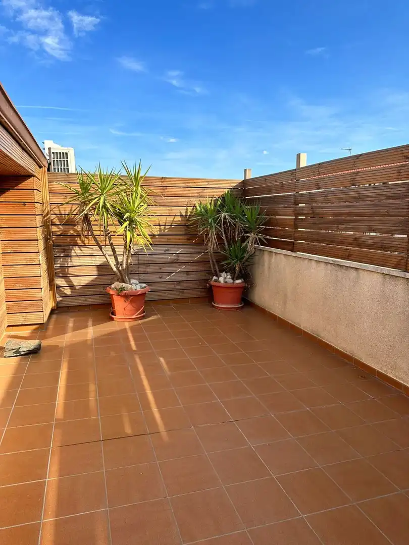 Terrassa de Dúplex de lloguer en Olesa de Montserrat amb Aire condicionat, Calefacció i Terrassa